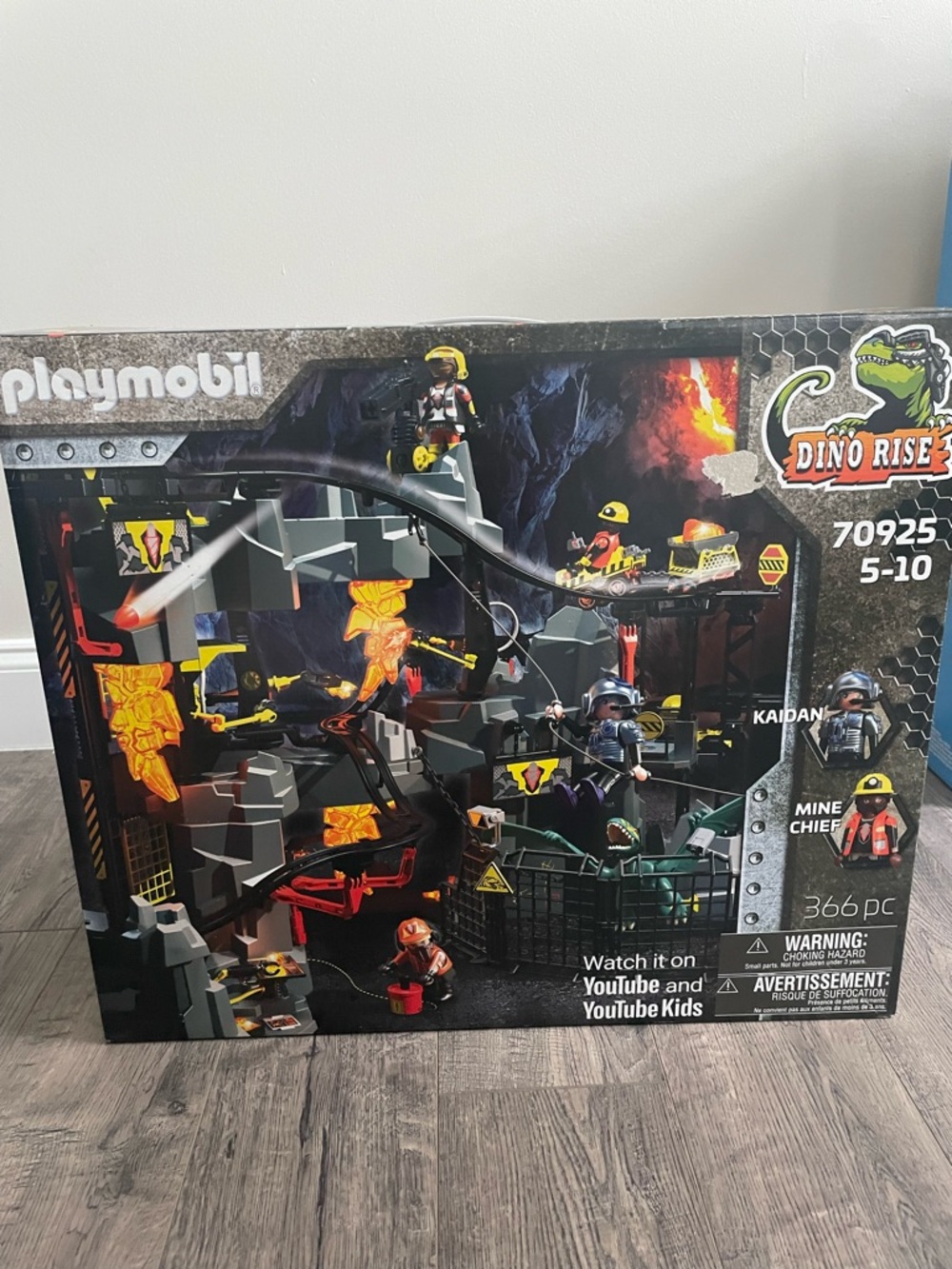 Dino Rise Mine Adventure Play Set - Black & Gray